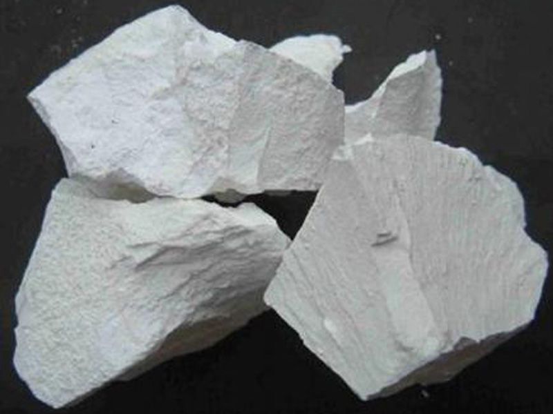 熟石灰粉和生石灰粉有什么區(qū)別？